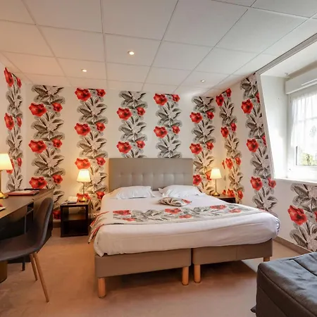 Brit & Le Roc Au Chien