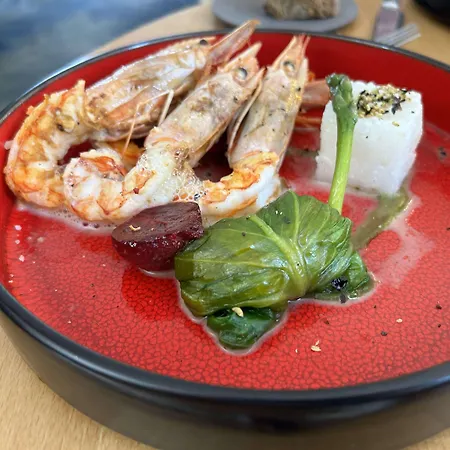 Brit & Le Roc Au Chien Hotel 3*