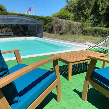 Brit & Le Roc Au Chien Bagnoles de l'Orne Normandie