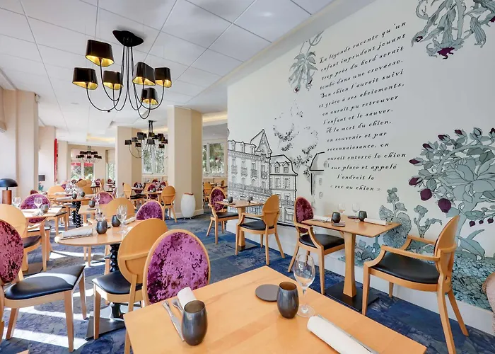 Hotel Brit & Le Roc Au Chien