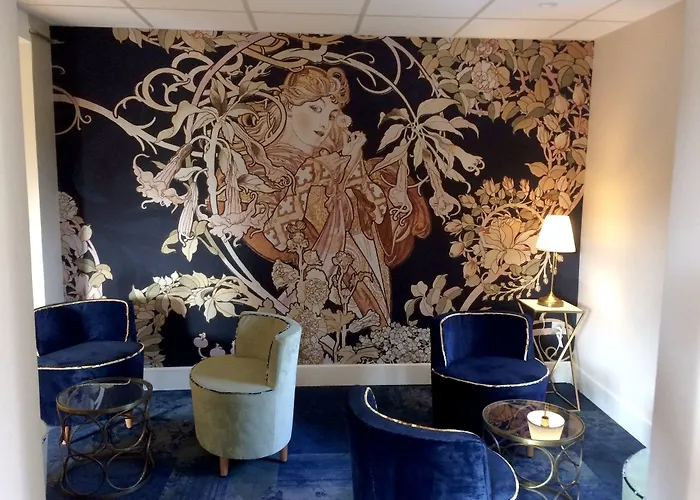 Brit & Le Roc Au Chien