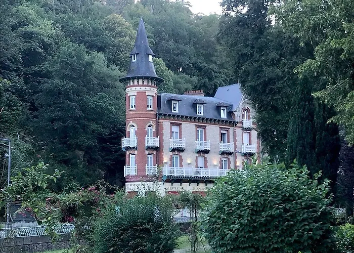 Brit & Le Roc Au Chien 3* Bagnoles de l'Orne Normandie