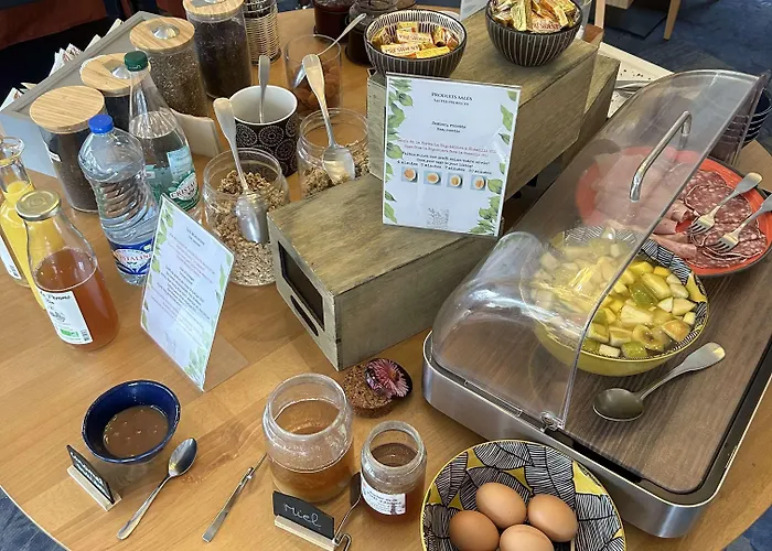 Brit & Le Roc Au Chien 3*