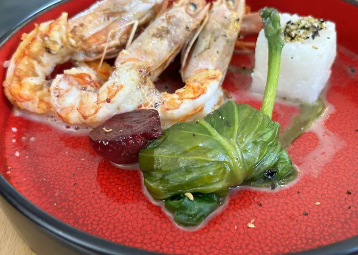 Brit & Le Roc Au Chien Hotel 3*