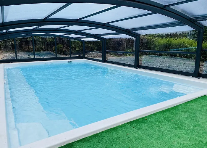 Hotel Brit & Le Roc Au Chien